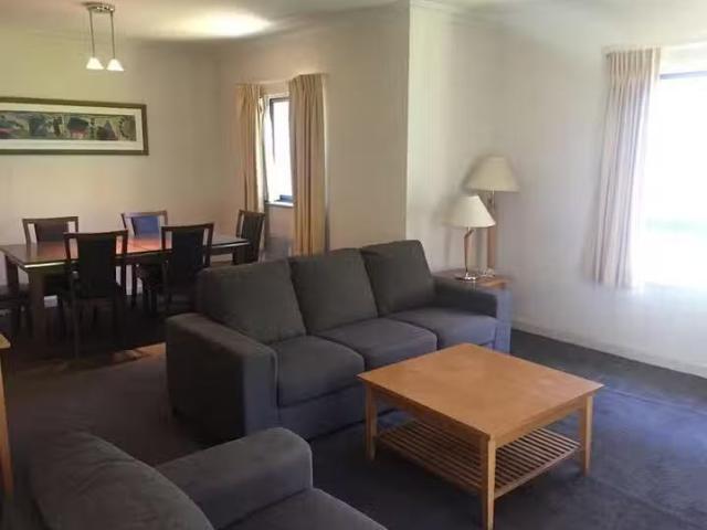 House for rent in Cockburn, Western Australia