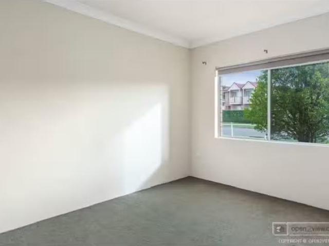 Apartment for rent in Wollongong West, New South Wales