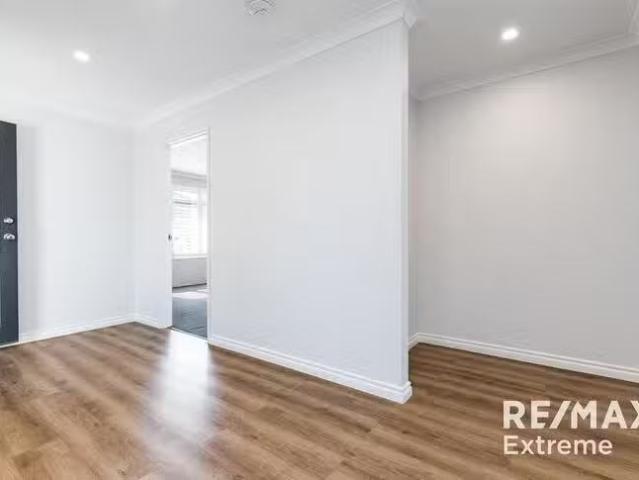 House for rent in Banksia Grove, Western Australia
