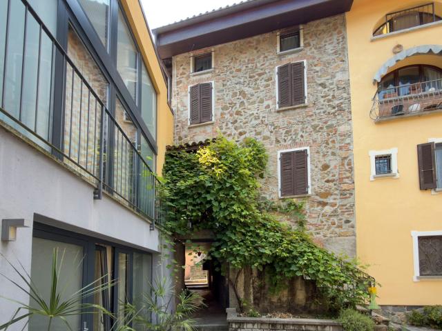 Apartment mieten in Collina d'Oro, Tessin