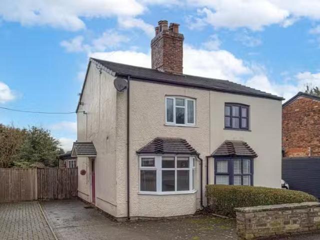 House for rent in Cuddington, Cheshire