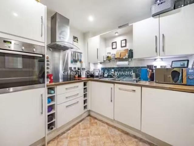 House for rent in Shortlands, Greater London