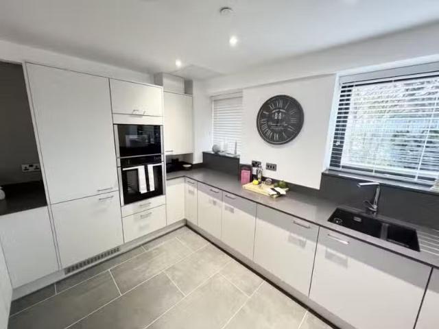 House for rent in Penarth, Wales