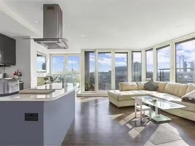 House for rent in Custom House, Greater London