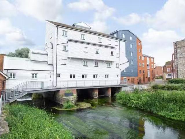 House for rent in Barracks, The Bridge