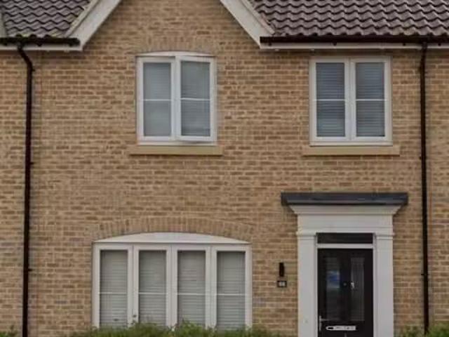 House for rent in Lawford, Dale Hill