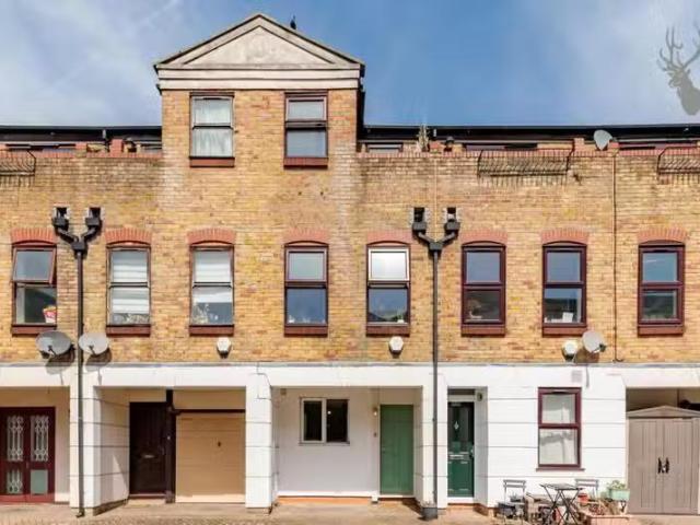 House for rent in Old Ford, Bow