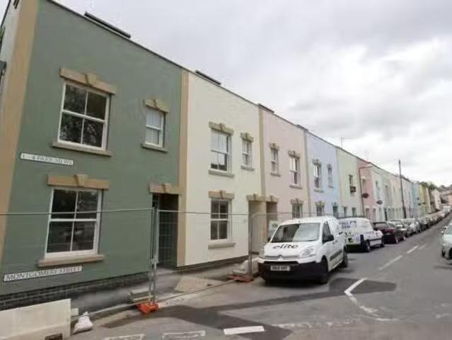 House for rent in Hillview, Surrey