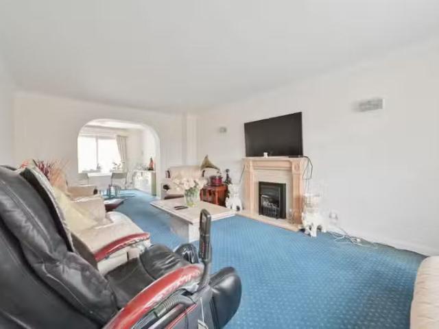 House for rent in Pouchen End, Hertfordshire