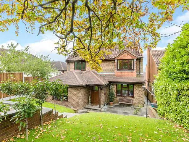 House for rent in London Borough of Croydon, Purley