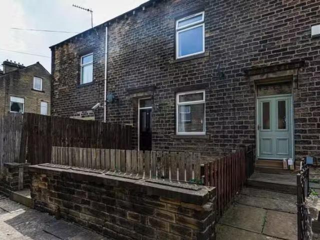 House for rent in Lindley, West Yorkshire