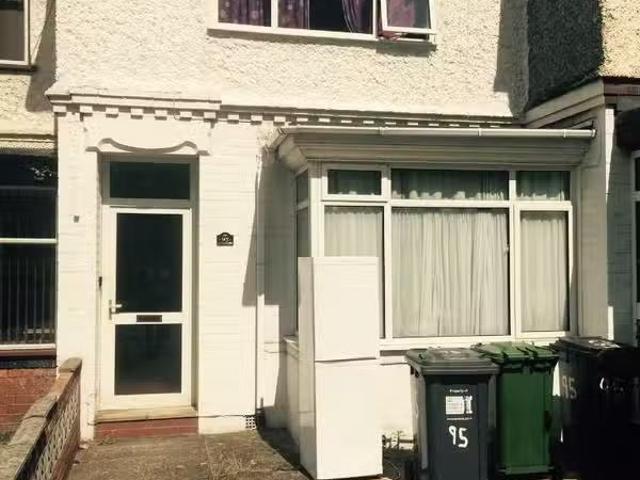 House for rent in Green Close, Warwickshire