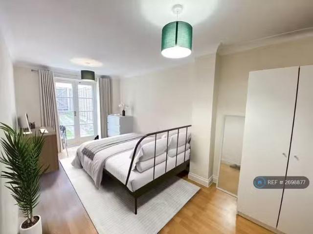 House for rent in Old Heath, Fordham Heath