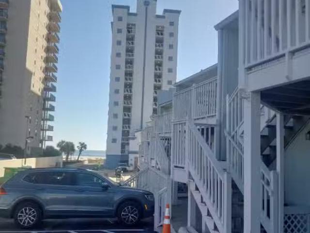 Condo for rent in Foley