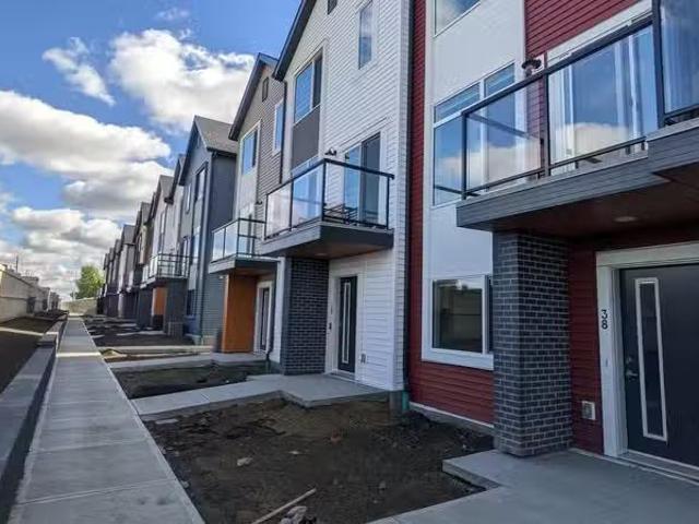 Condo for rent in Wedgewood, Alberta