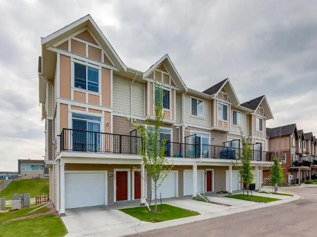 Townhouse for rent in Sherwood, Calgary