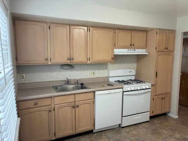 Apartment for rent in Four Seasons, Chesterfield