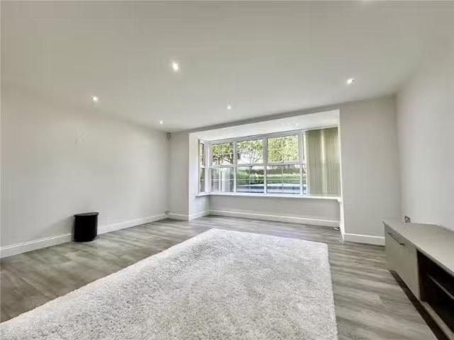 Apartment for rent in Lilliput, Poole