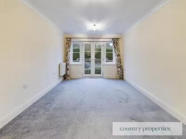 Apartment for rent in Oaklands, Fretherne