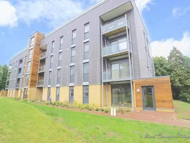 Apartment for rent in Nangreaves, Wales