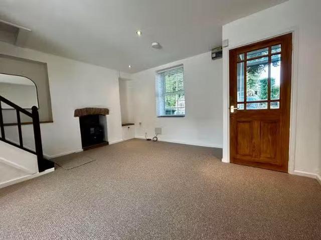 House for rent in Pont-y-Clun, Wales