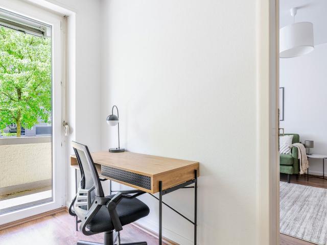 Apartment mieten in Einigen, Zürich