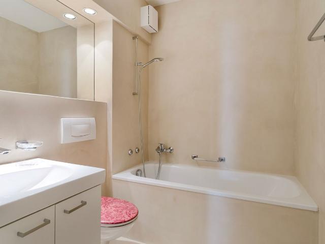 Apartment mieten in Einigen, Zürich