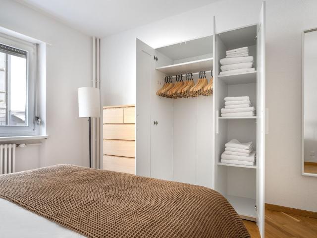 Apartment mieten in Einigen, Zürich