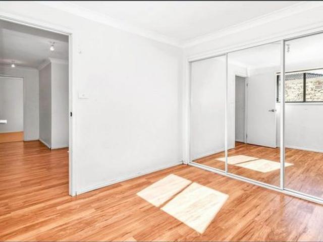 Apartment for rent in St Marys, Sydney