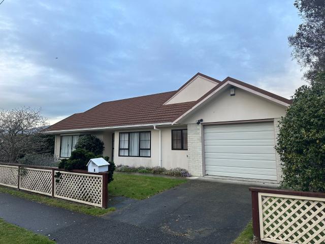 House for rent in Waikanae, Wellington