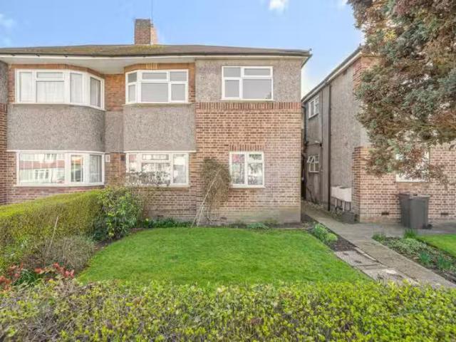 House for rent in Widmore, Greater London