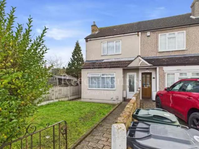 House for rent in Crayford, Greater London