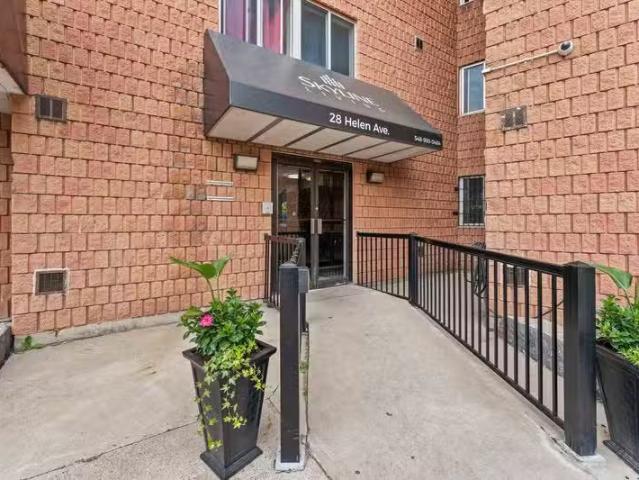 Condo for rent in Brant, Ontario
