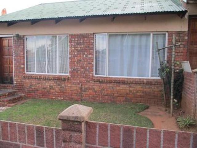 Townhouse for sale in Bloemfontein, Free State