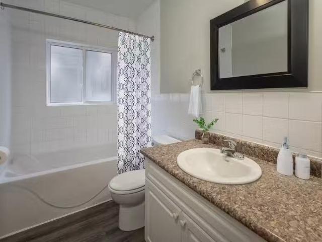 Condo for rent in Arva, Ontario