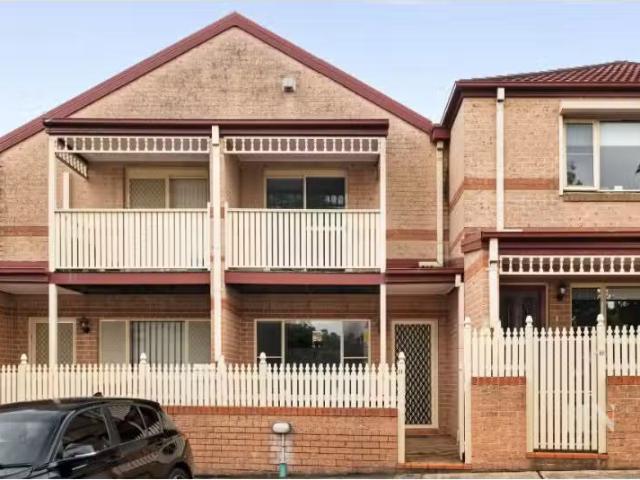 Condo for rent in Sydney, New South Wales