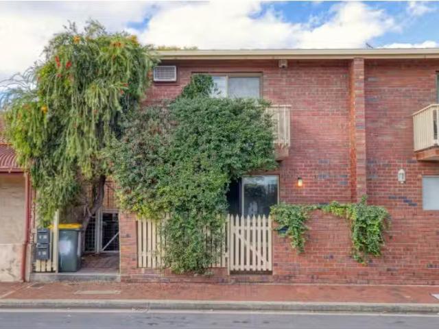 Condo for rent in Horseshoe Creek, South Australia