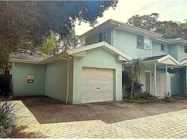 Condo for rent in Hawks Nest, New South Wales