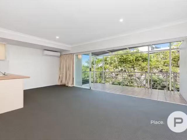 Apartment for rent in Toombul, Queensland