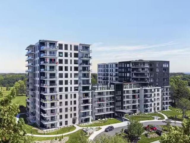 Condo for rent in Saint-augustin-de-desmaures, Quebec