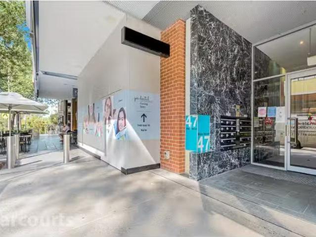 Apartment for rent in Rouse Hill, Sydney