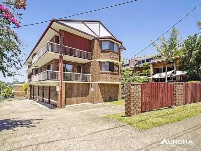 Apartment for rent in Toombul, Queensland