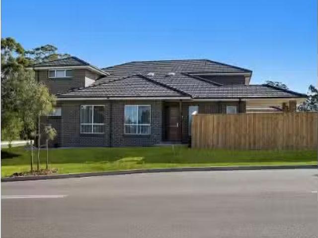 Condo for rent in Sydney, New South Wales