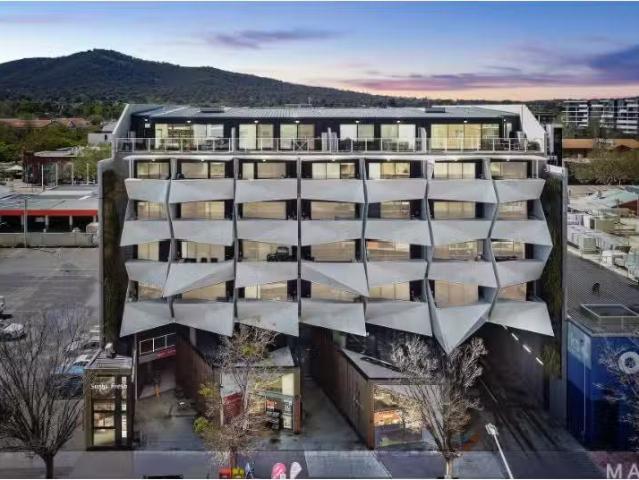 Apartment for rent in Braddon, North Canberra