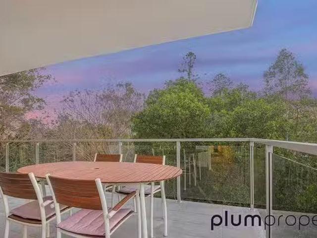 House for rent in Indooroopilly, Greater Brisbane