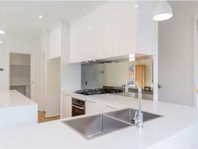 Condo for rent in Woden, Australian Capital Territory
