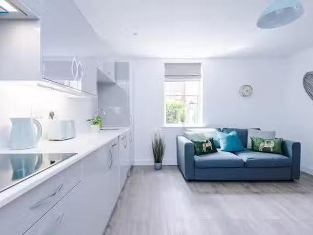 Apartment for rent in Newtown, Two Mills