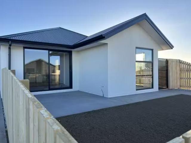 House for rent in Taranaki
