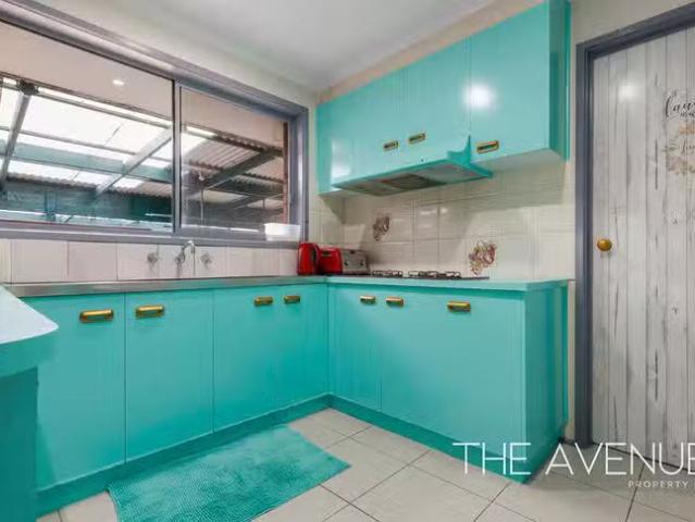 House for rent in Kings Park, Victoria