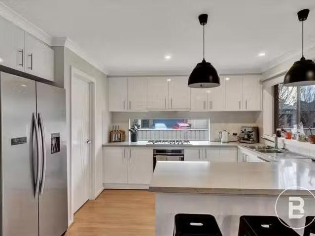 House for rent in Ballan, Victoria